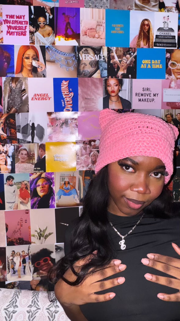Pink Friday ( hat )