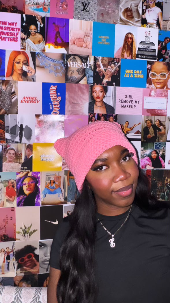 Pink Friday ( hat )